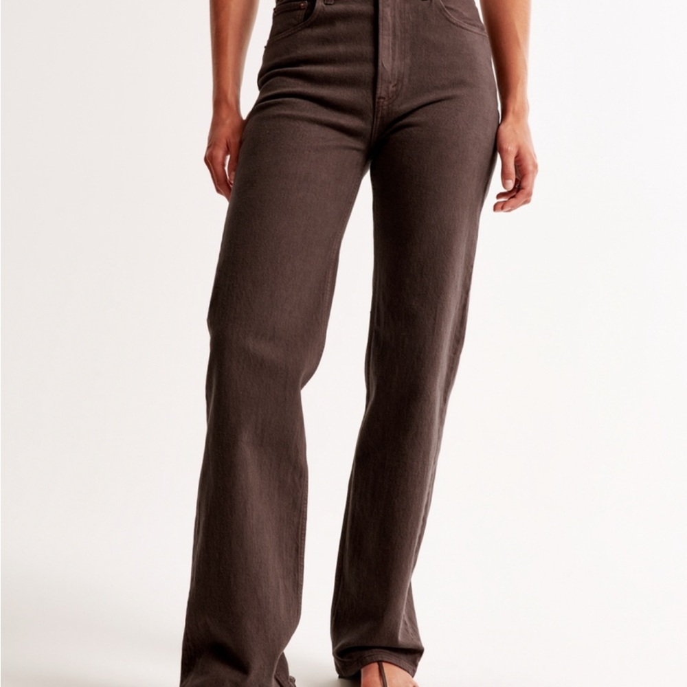 Abercrombie 90s Relaxed High Rise Brown Jean